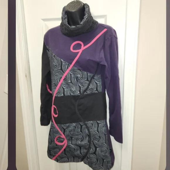 Leopards & Roses Abstract Dress - Picture 11 of 11